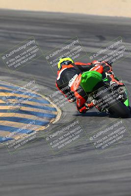 media/Dec-05-2024-Racers Edge (Thu) [[e102e0690b]]/2-A Group/Session 2 Turn 10 Backside/